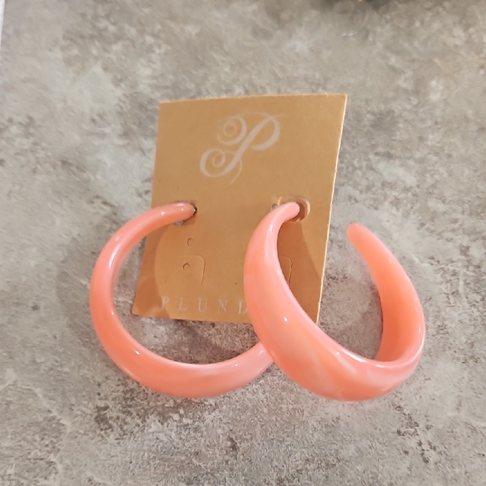 Plunder Pink Hoop Earrings